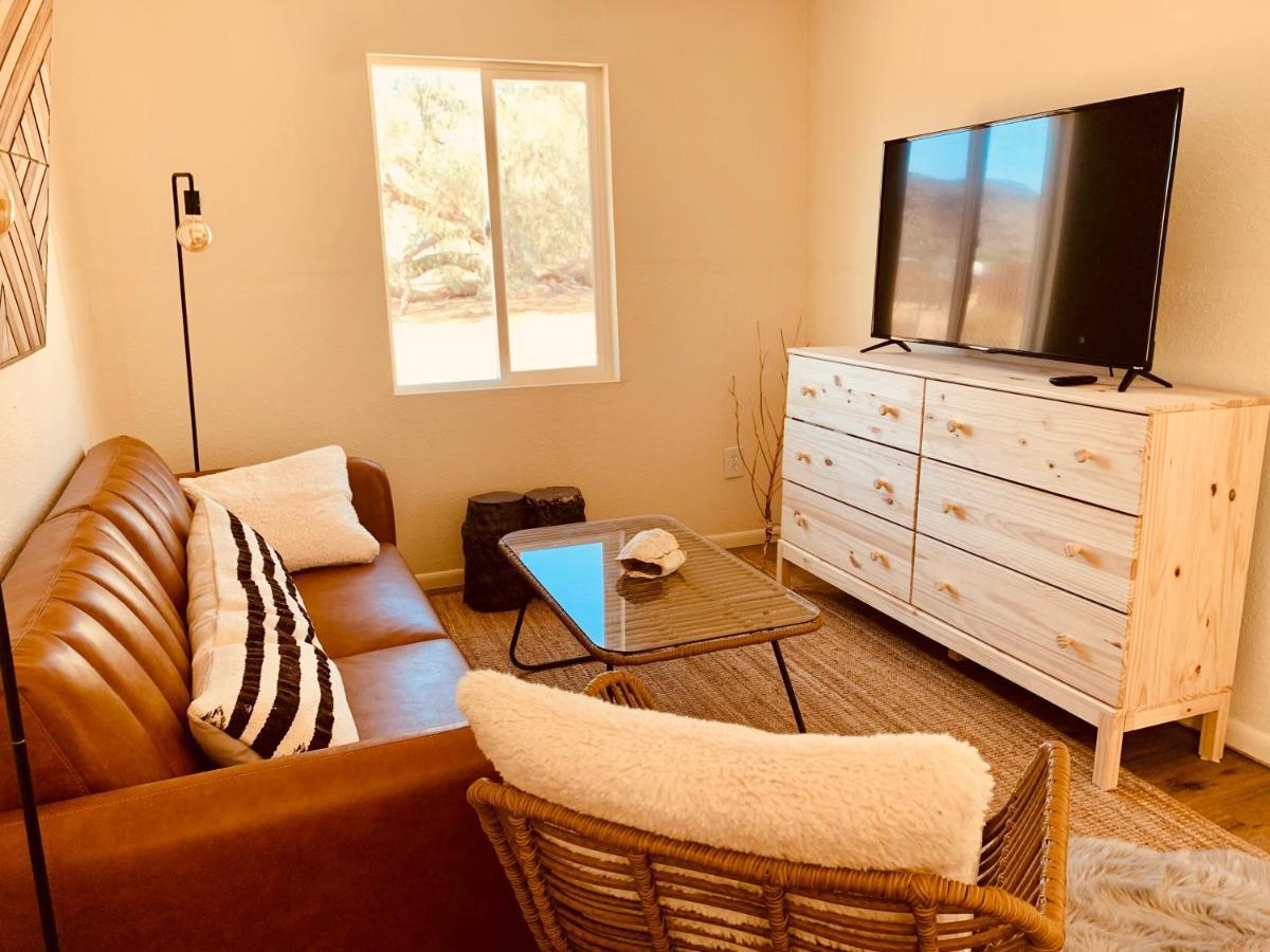 Casa Agave: Comfy Joshua Tree Cottage With Free Breakfast Bar Bagian luar foto