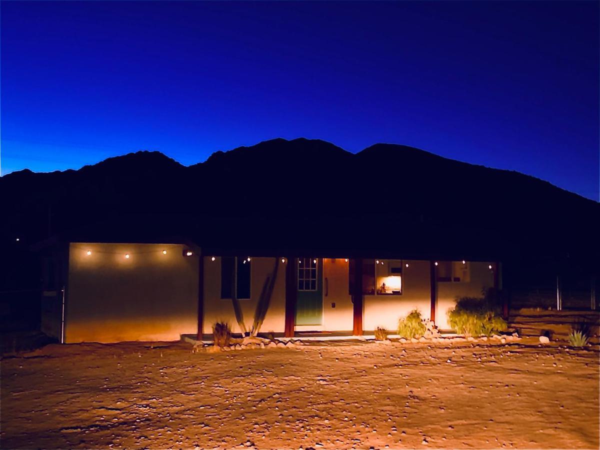 Casa Agave: Comfy Joshua Tree Cottage With Free Breakfast Bar Bagian luar foto
