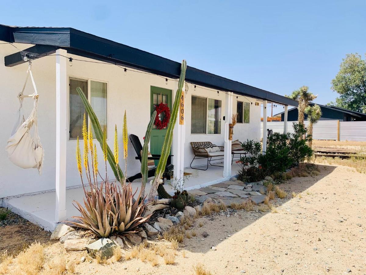 Casa Agave: Comfy Joshua Tree Cottage With Free Breakfast Bar Bagian luar foto