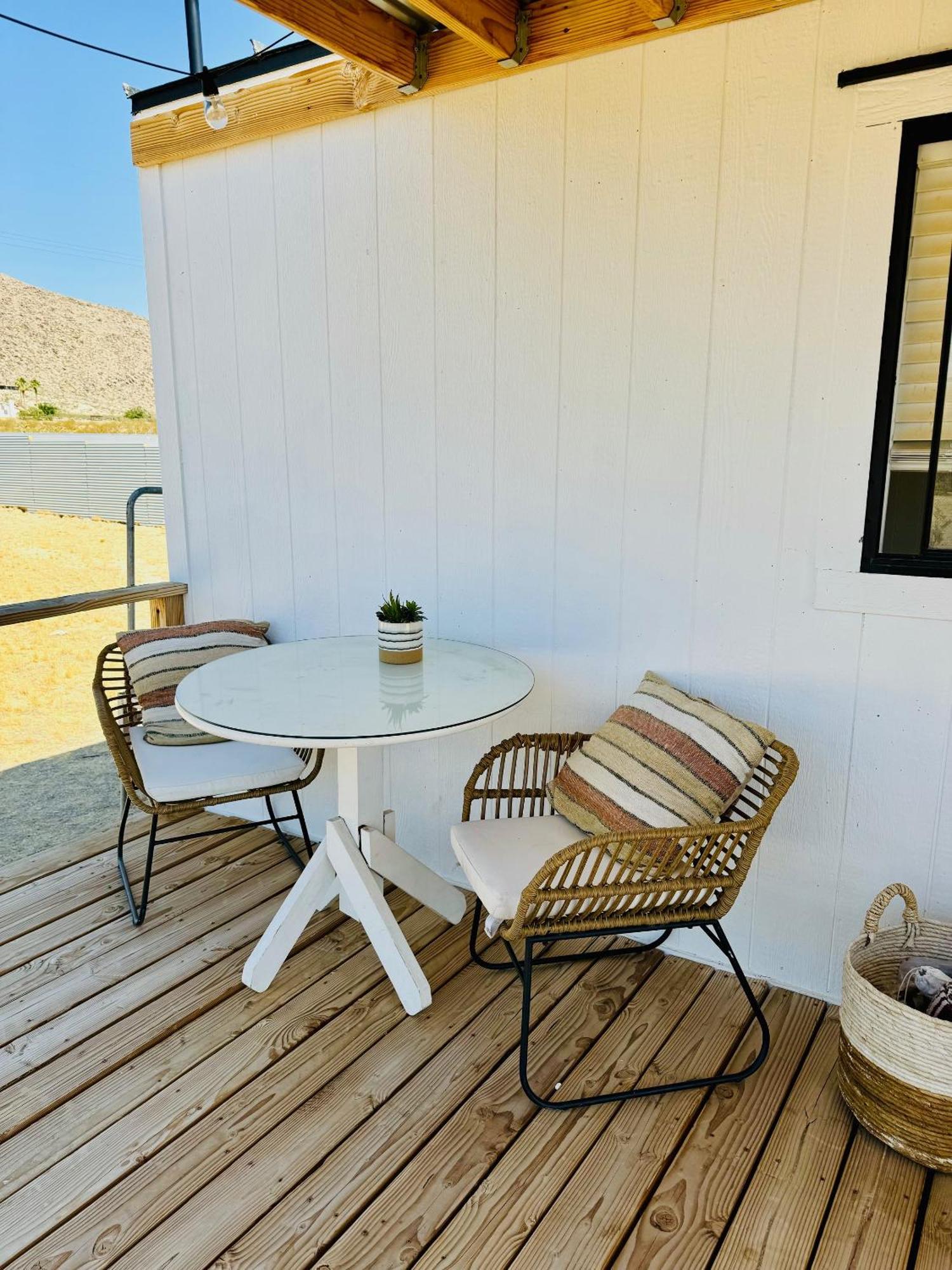Casa Agave: Comfy Joshua Tree Cottage With Free Breakfast Bar Bagian luar foto