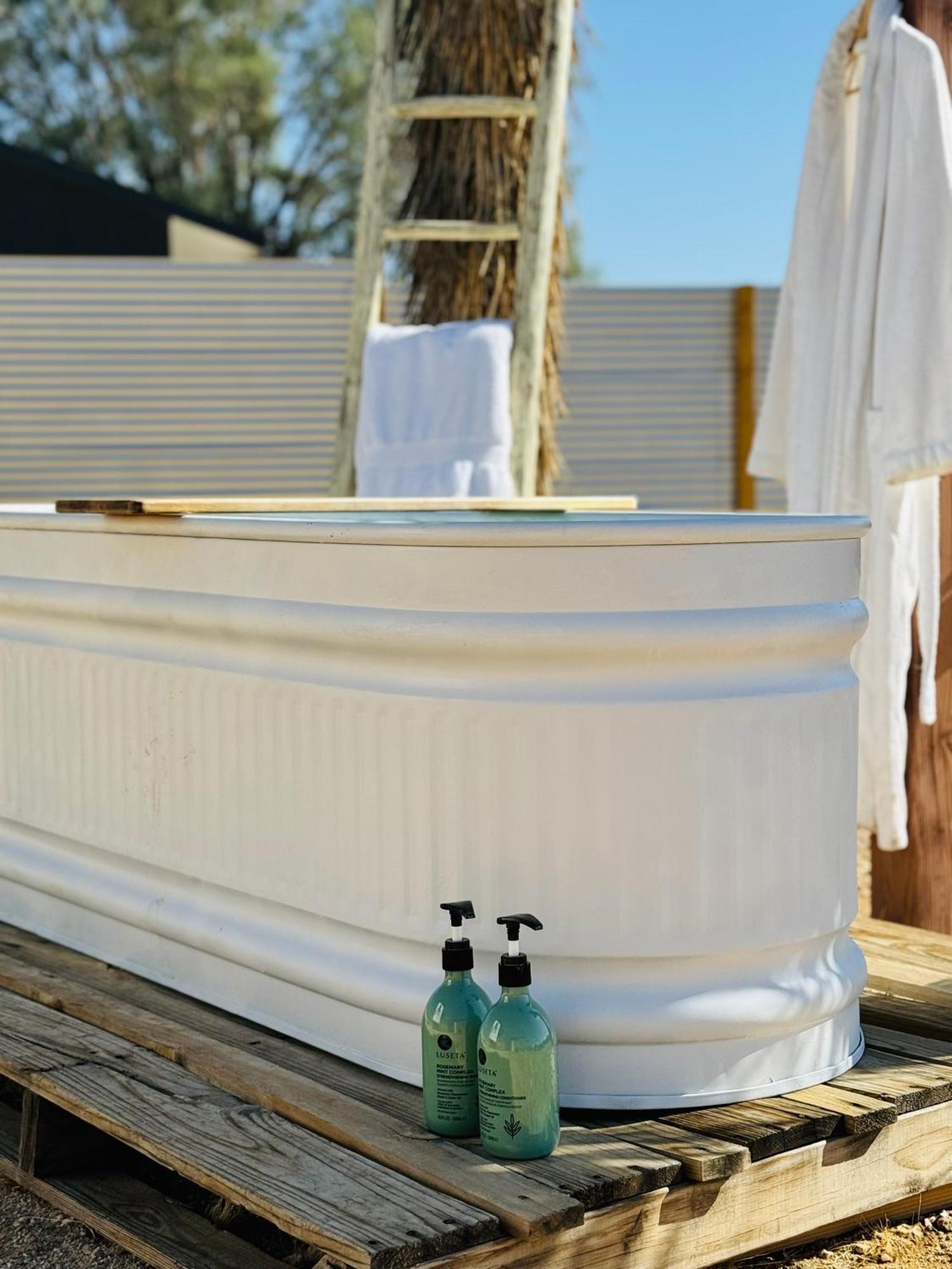 Casa Agave: Comfy Joshua Tree Cottage With Free Breakfast Bar Bagian luar foto